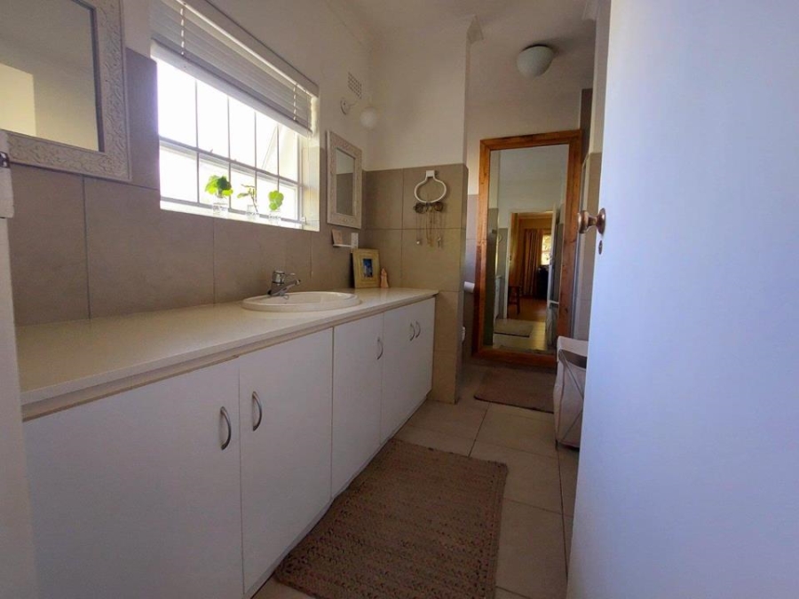 4 Bedroom Property for Sale in Panorama Western Cape